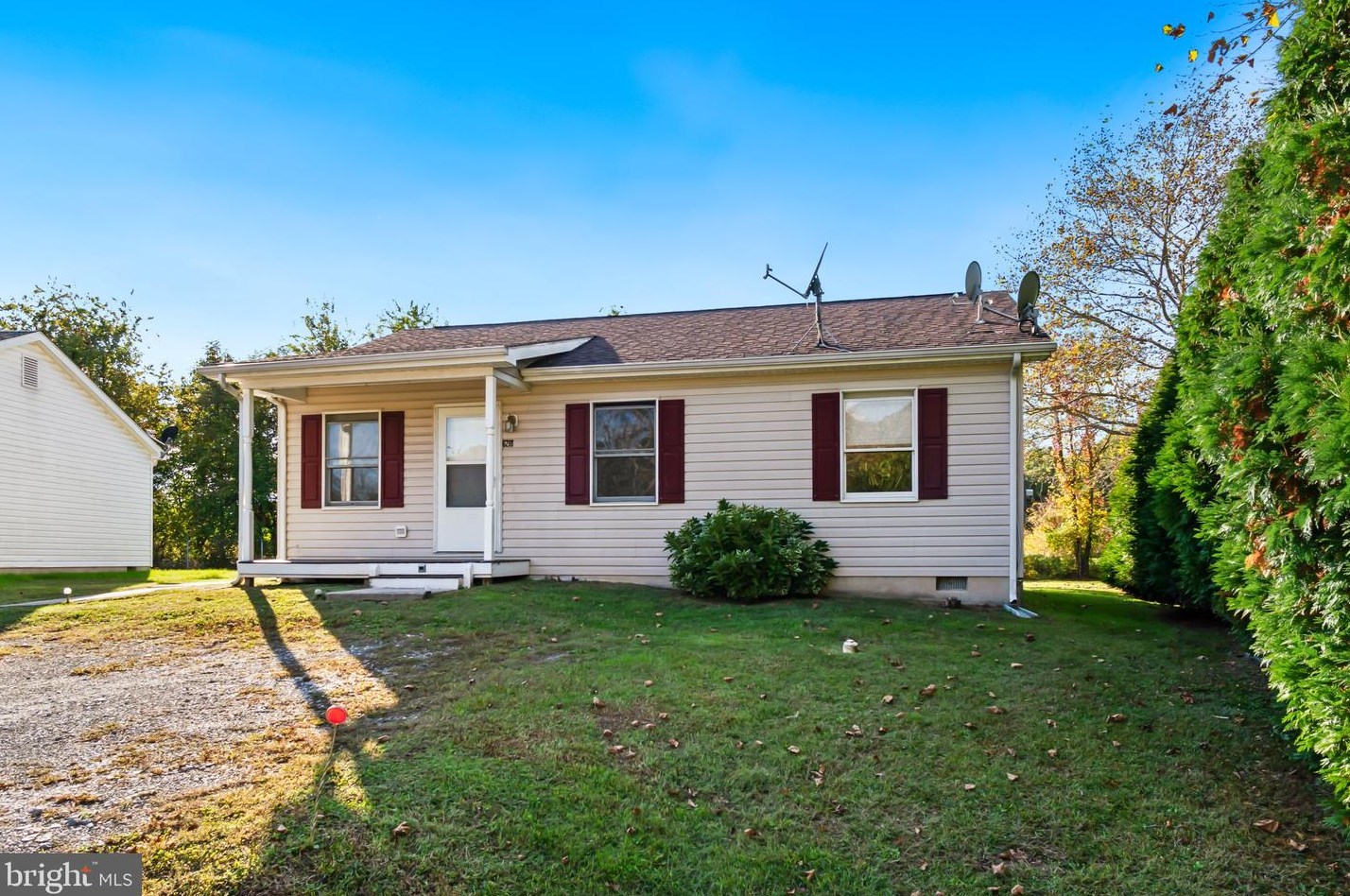 6218 Dorlon Dr, Rock Hall, MD 21661-2155