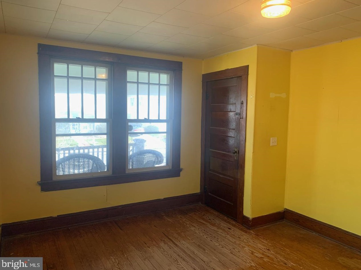5794 Liberty St, Rock Hall, MD 21661-1554