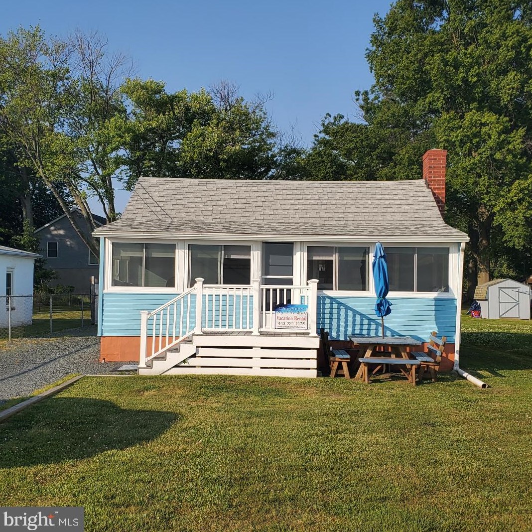 5783 Beach Rd, Rock Hall, MD 21661