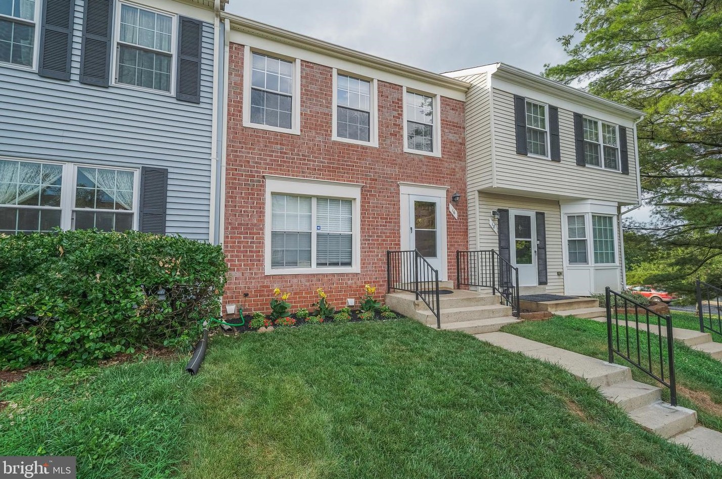 16 Starboard Ct, Gaithersburg, MD 20877-3415