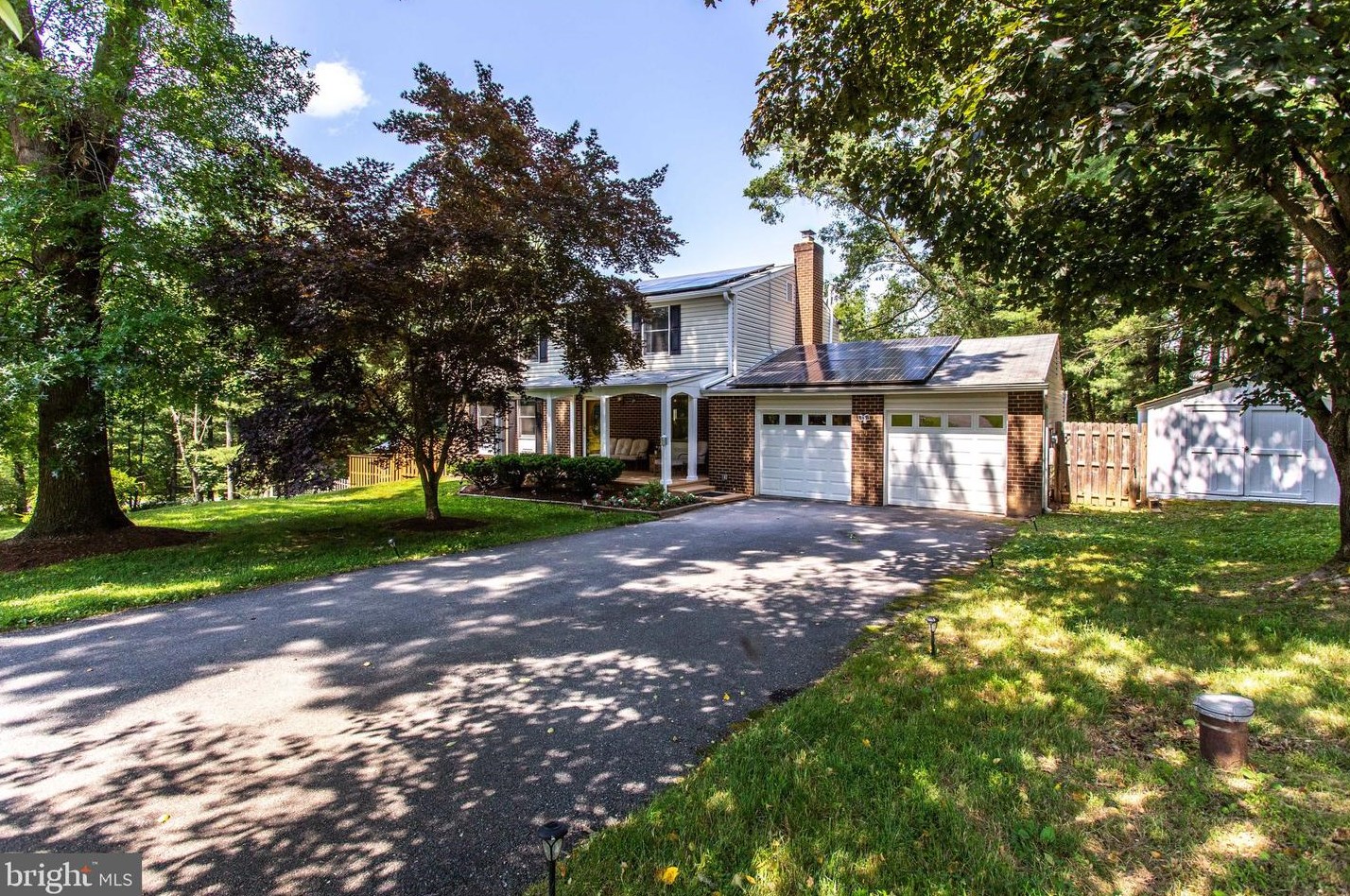 21 Bell Bluff Ct, Gaithersburg, MD 20879-1115
