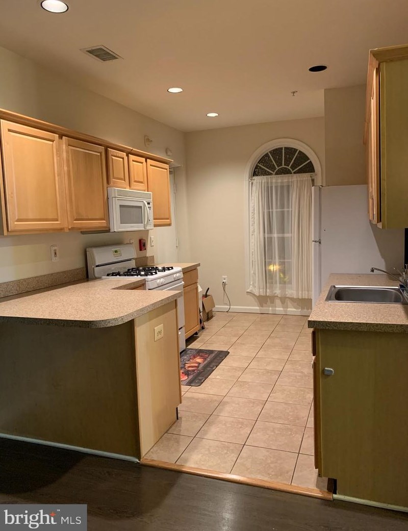 336 Main St #300, Gaithersburg, MD 20878