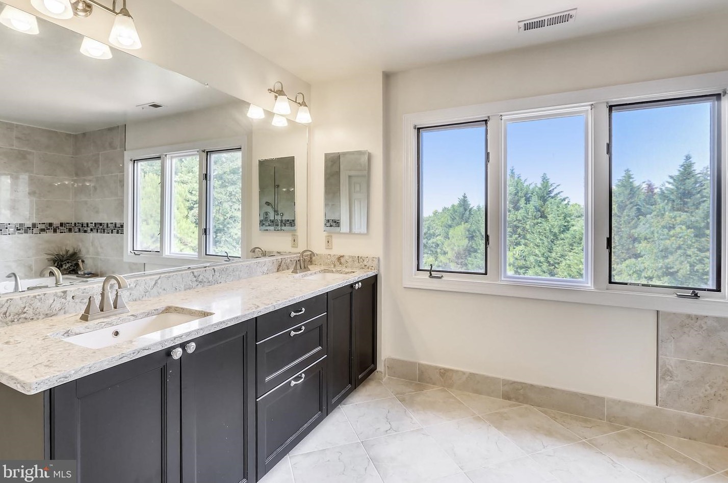 14406 Turkey Foot Rd, Gaithersburg MD 20878-3943 exterior