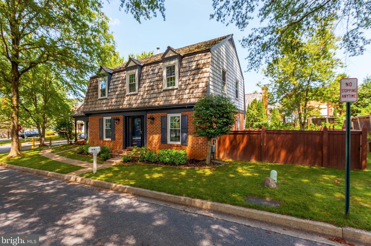 101 Billingsgate Ln, Gaithersburg, MD 20877-3723