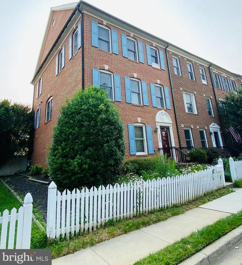 725 Chestertown St, Gaithersburg, MD 20878