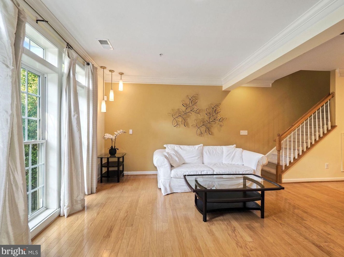 550 Odendhal Ave, Gaithersburg, MD 20877-3300
