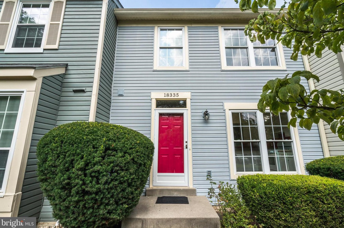 18335 Honeylocust Cir, Gaithersburg, MD 20879-5208