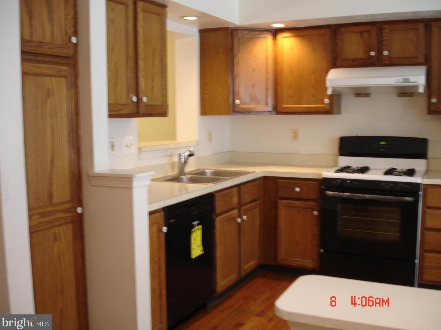 1322 Travis View Ct, Gaithersburg MD  20879-3313 exterior