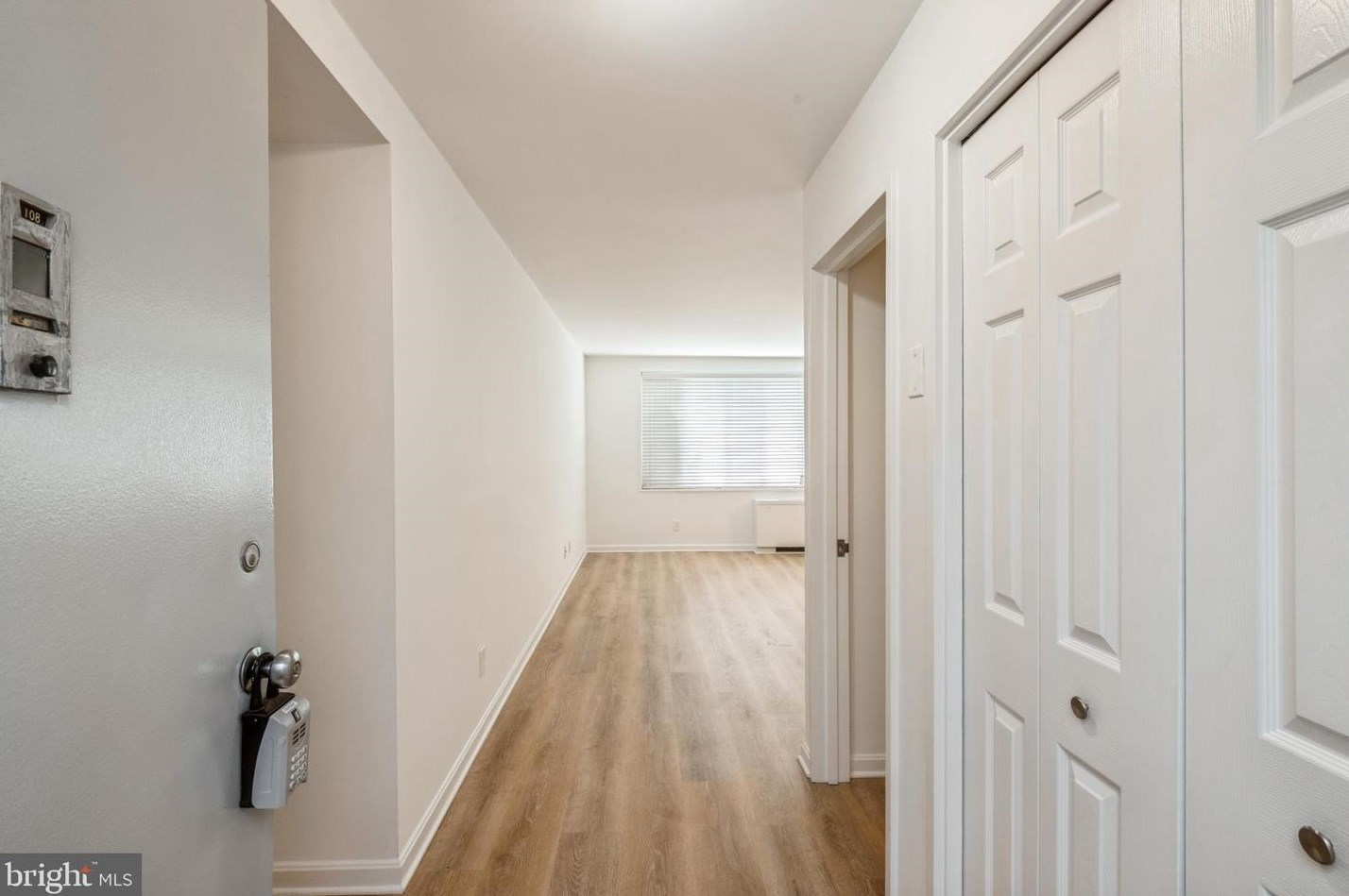 1900 Lyttonsville Rd #108, Silver Spring, MD 20910