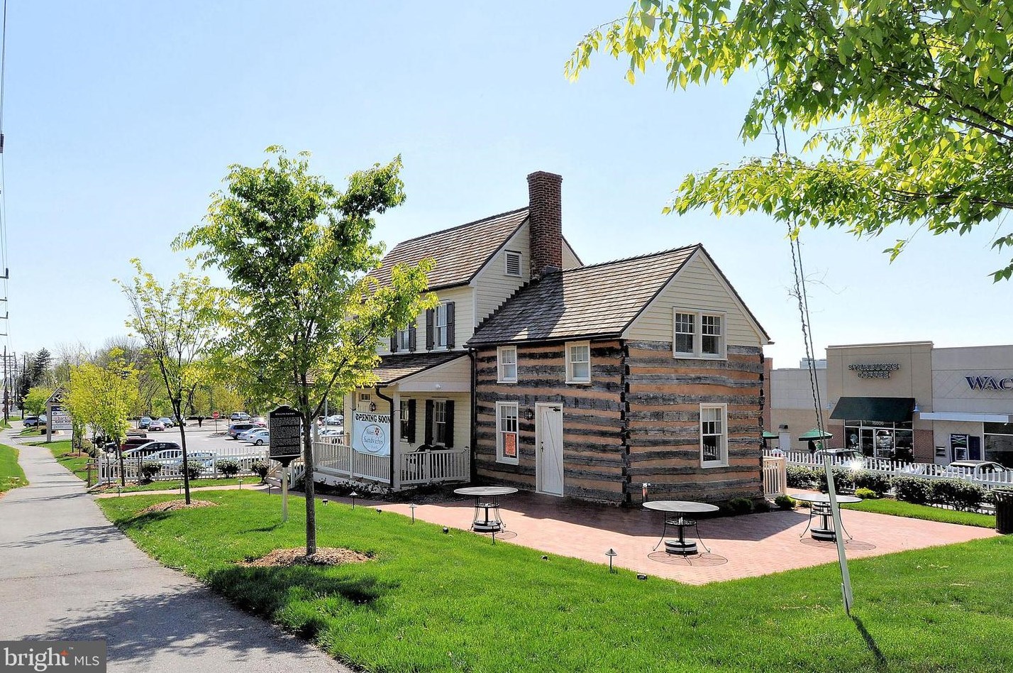 17533 Queen Elizabeth Dr, Olney MD  20832-2131 exterior
