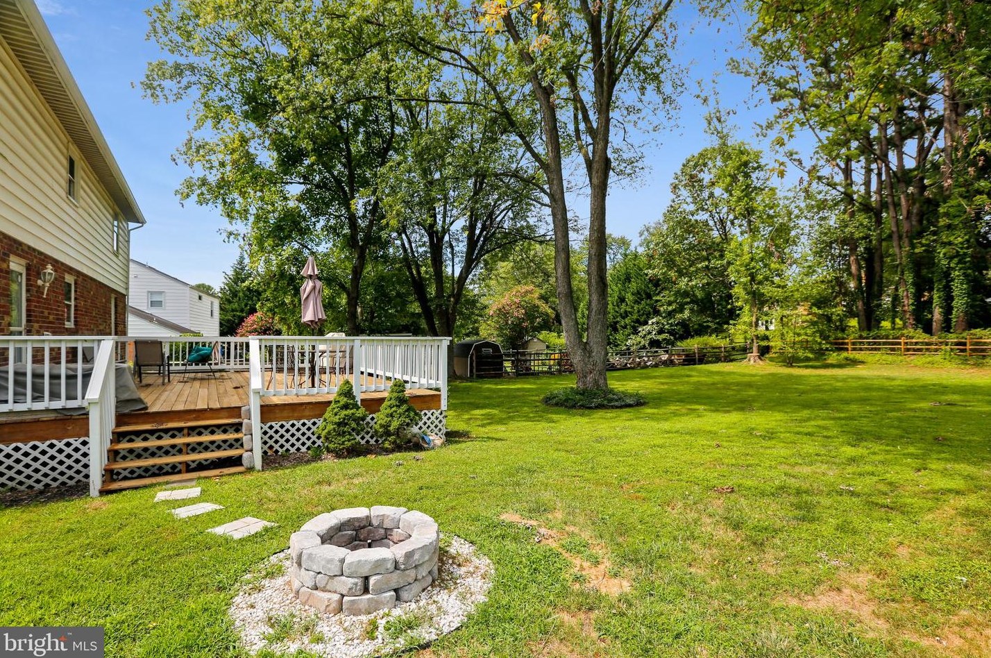 17533 Queen Elizabeth Dr, Olney MD  20832-2131 exterior