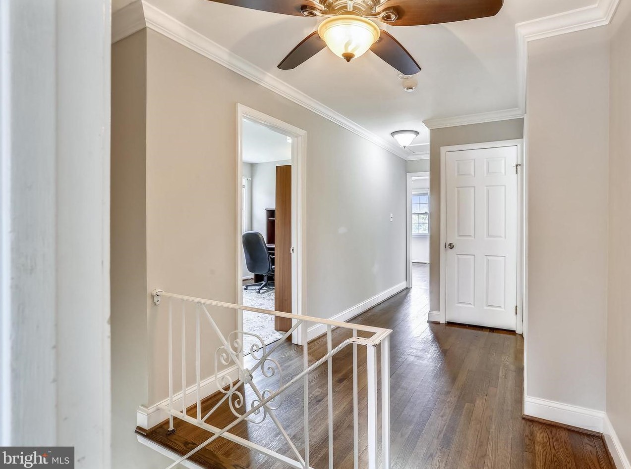 17533 Queen Elizabeth Dr, Olney MD  20832-2131 exterior