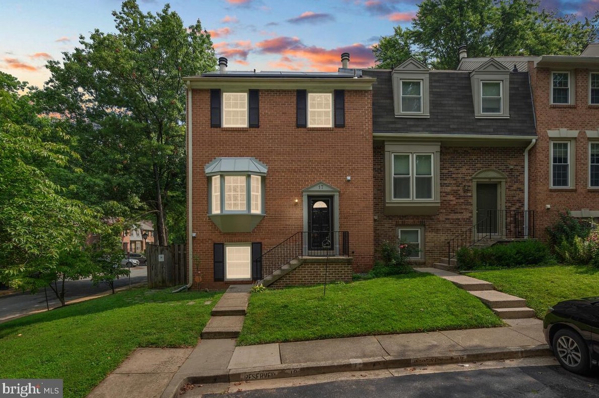 17 Appleseed Ln, Gaithersburg, MD 20878-2843