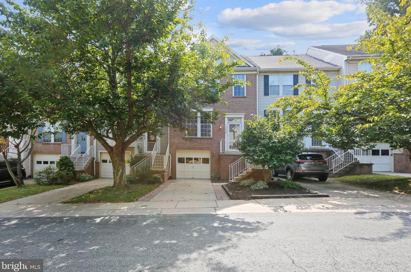 3007 Gatehouse Ct, Olney, MD 20832-3024