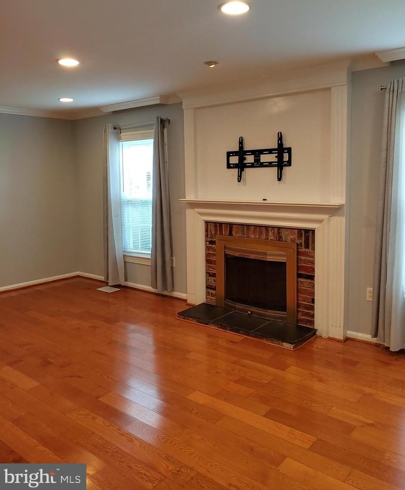 156 Gold Kettle Dr, Gaithersburg, MD 20878
