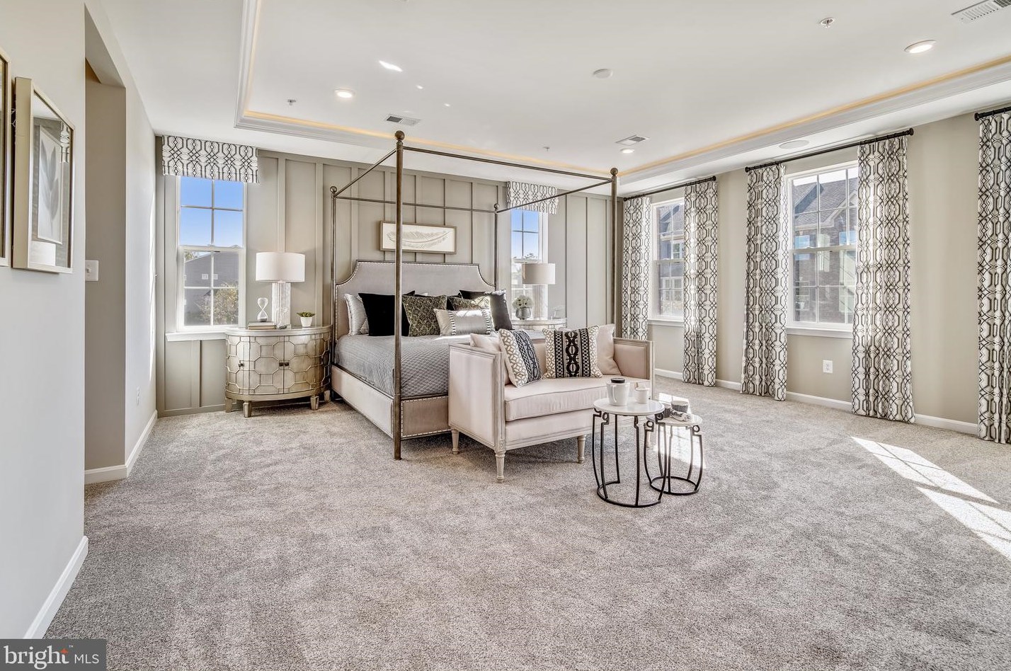 18545 Traxell Way, Gaithersburg MD  20879-1797 exterior