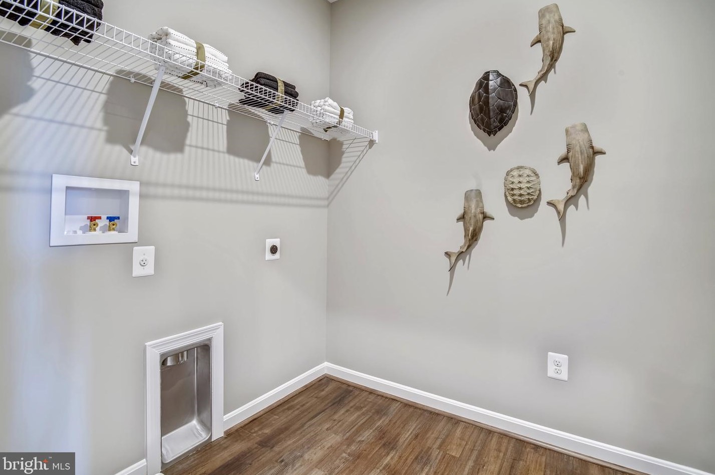 18545 Traxell Way, Gaithersburg MD  20879-1797 exterior