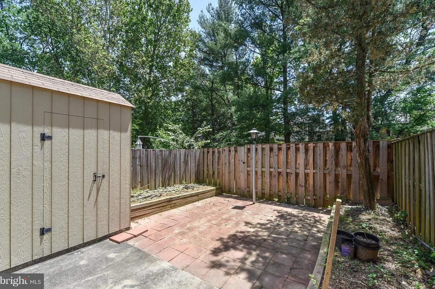 34 Big Acre Sq, Gaithersburg MD  20878-2814 exterior