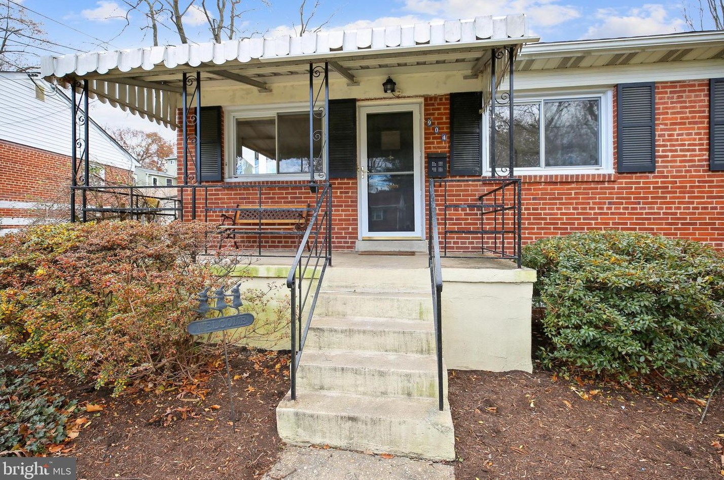 904 Whitehall St, Silver Spring, MD 20901-1042