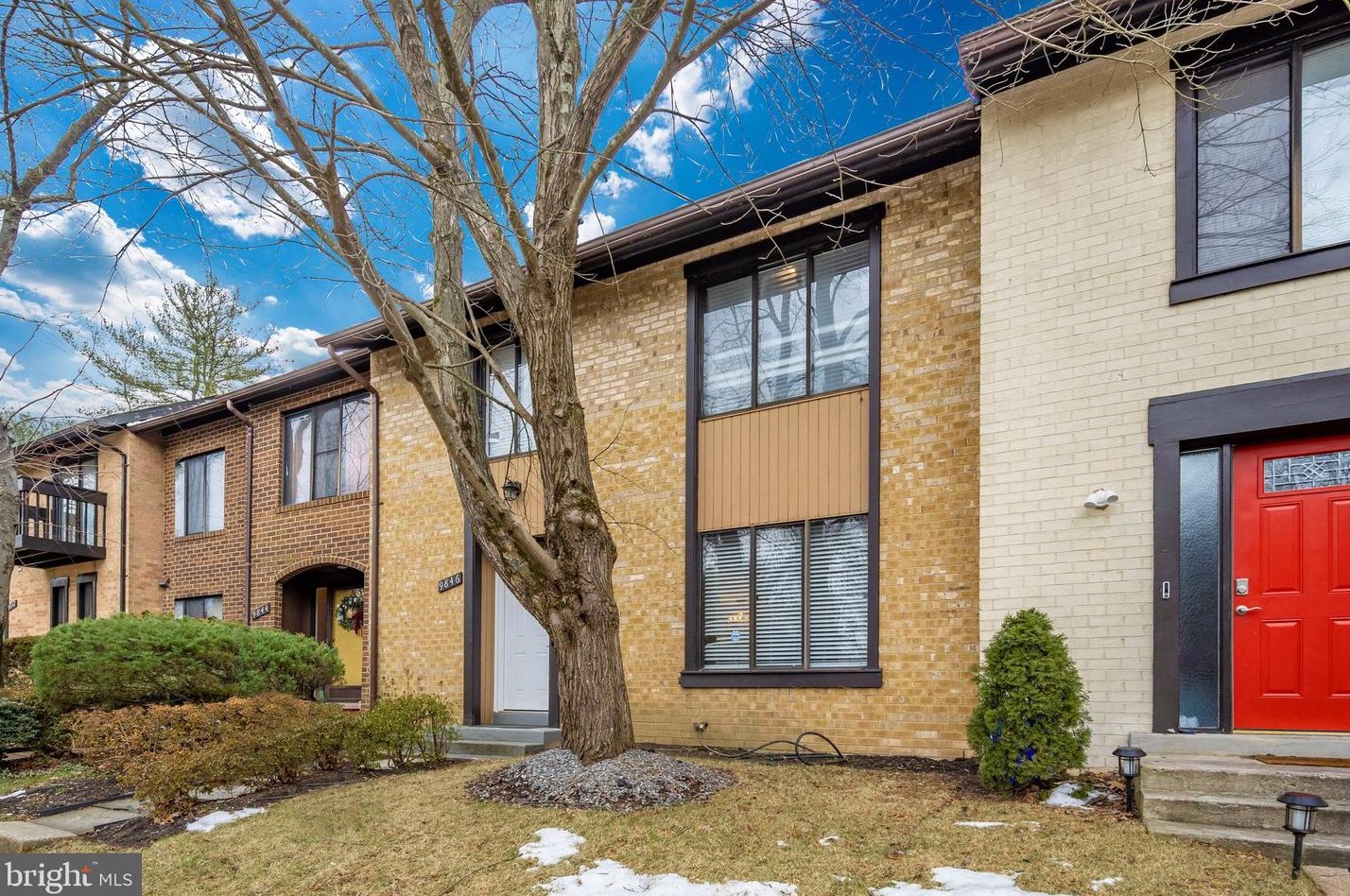 9846 Dairyton Ct, Gaithersburg MD  20886-1102 exterior
