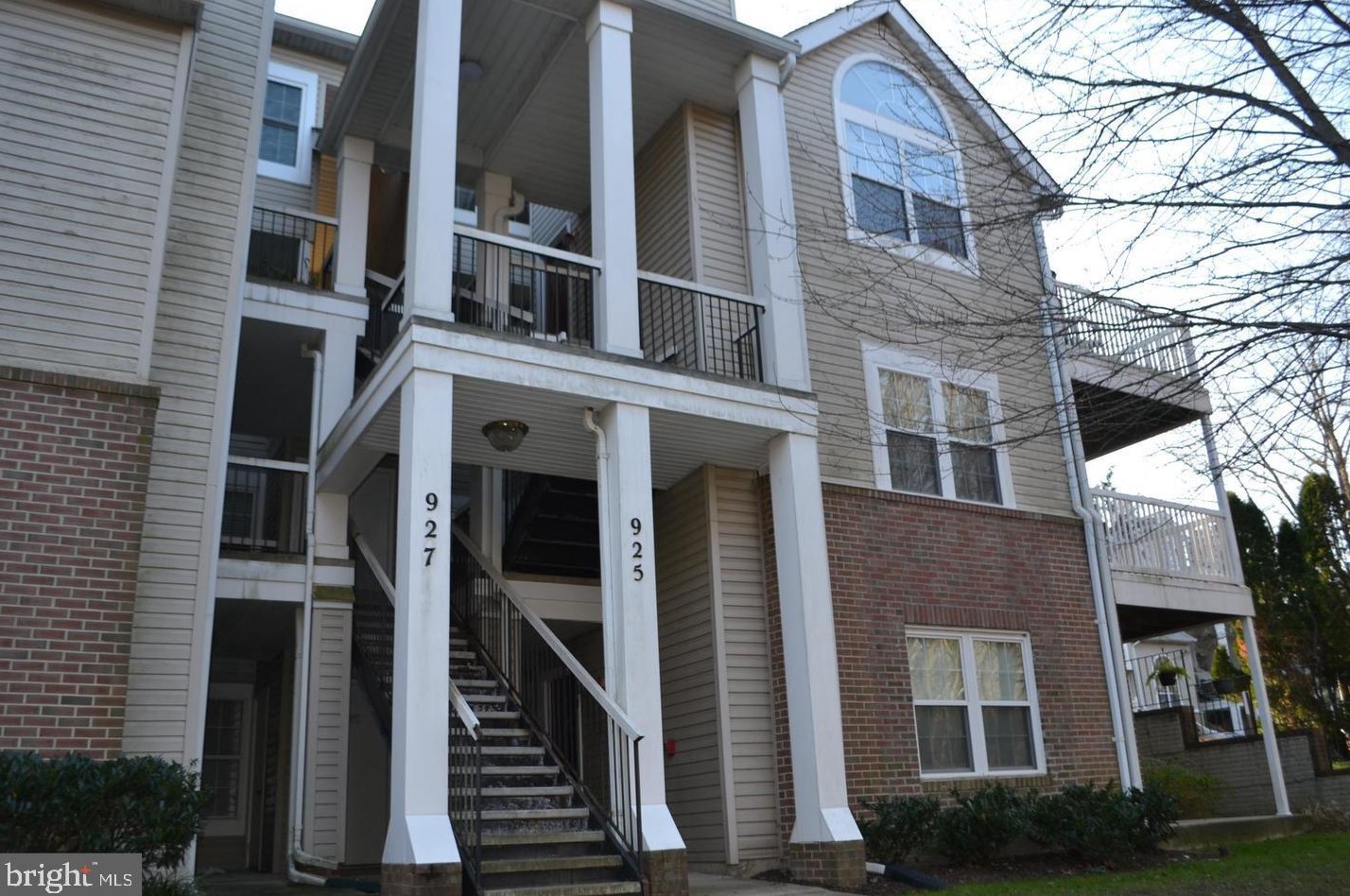 927 Hillside Lake Ter #203, Gaithersburg, MD 20878