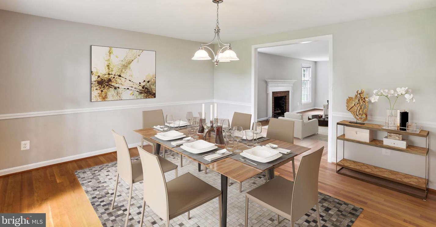 9764 Whetstone Dr, Gaithersburg MD 20886-3120 exterior