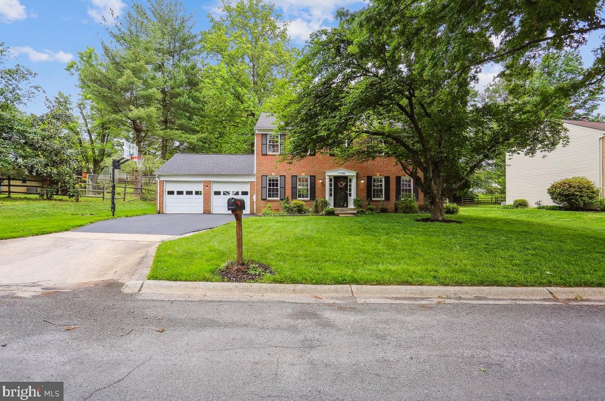 11104 Freas Dr, Gaithersburg MD 20878-2510 exterior