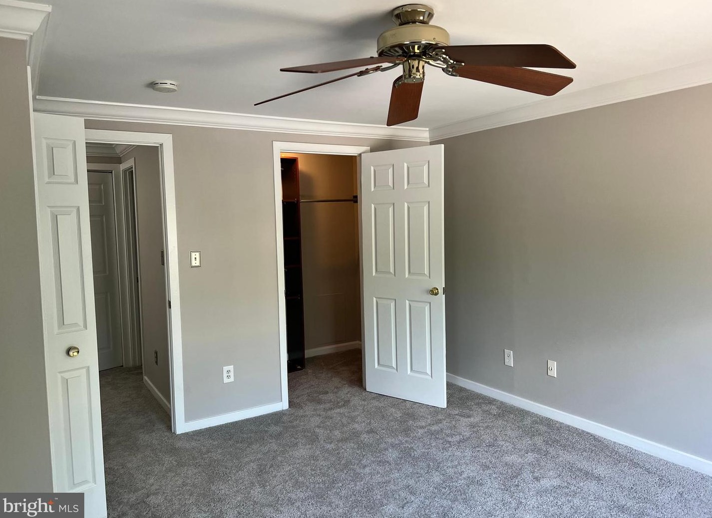 9520 Tunstall Pl, Gaithersburg MD  20886-0482 exterior