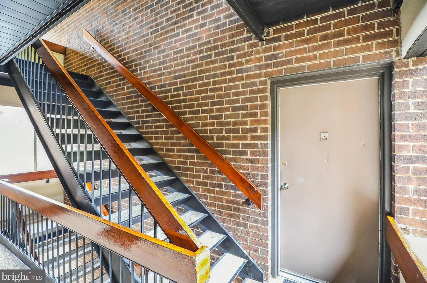 9901 Blundon Dr #7-201, Silver Spring, MD 20902