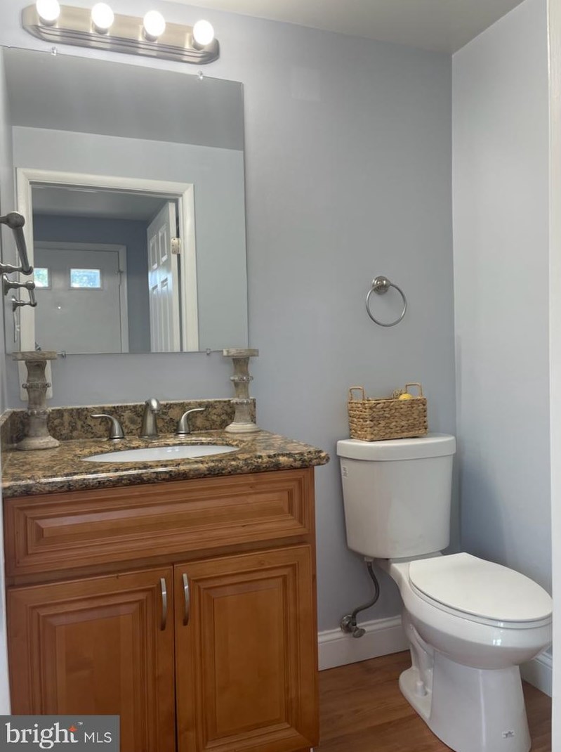 10235 Millstream Dr, Gaithersburg MD  20886-1053 exterior