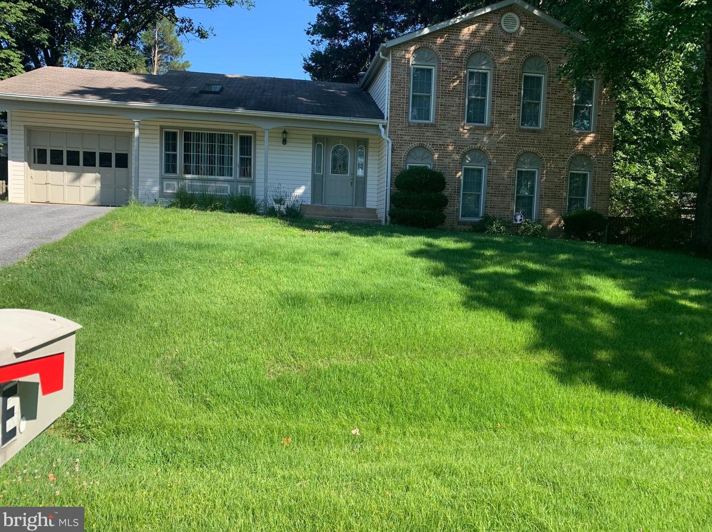 9 Winesap Ct, Gaithersburg, MD 20878-2339