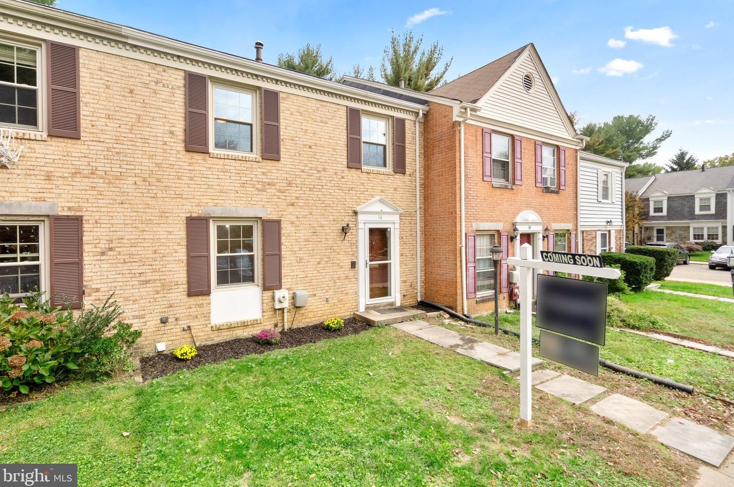 16 Cornerwood Ct, Gaithersburg, MD 20878-1904