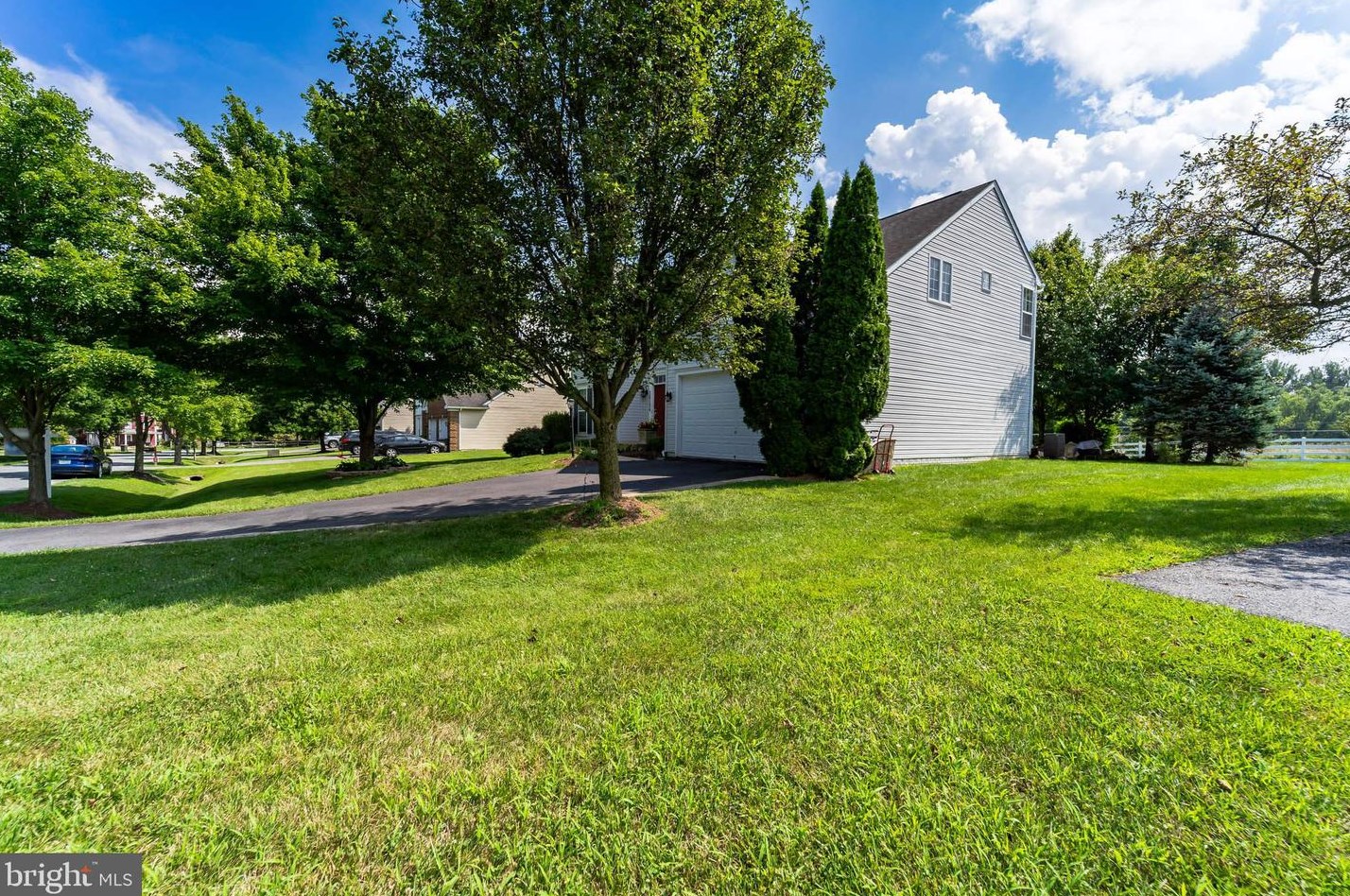 16104 Drayton Farm Dr, Spencerville, MD 20868