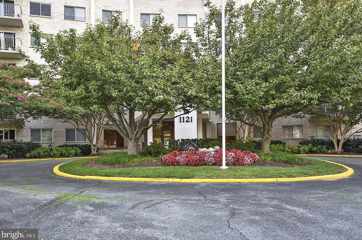 1121 University Blvd W #1412-b, Silver Spring, MD 20902