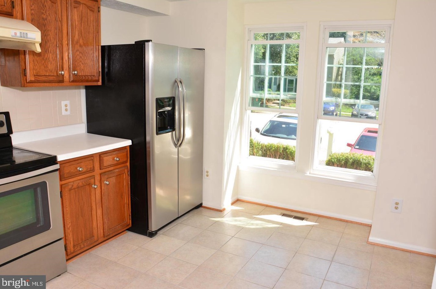 616 Coral Reef Dr, Gaithersburg MD  20878-2970 exterior
