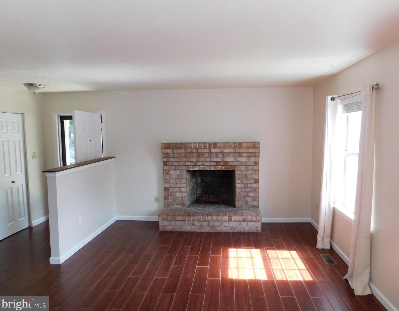 15562 Owens Glen Ter, Gaithersburg MD  20878-2357 exterior