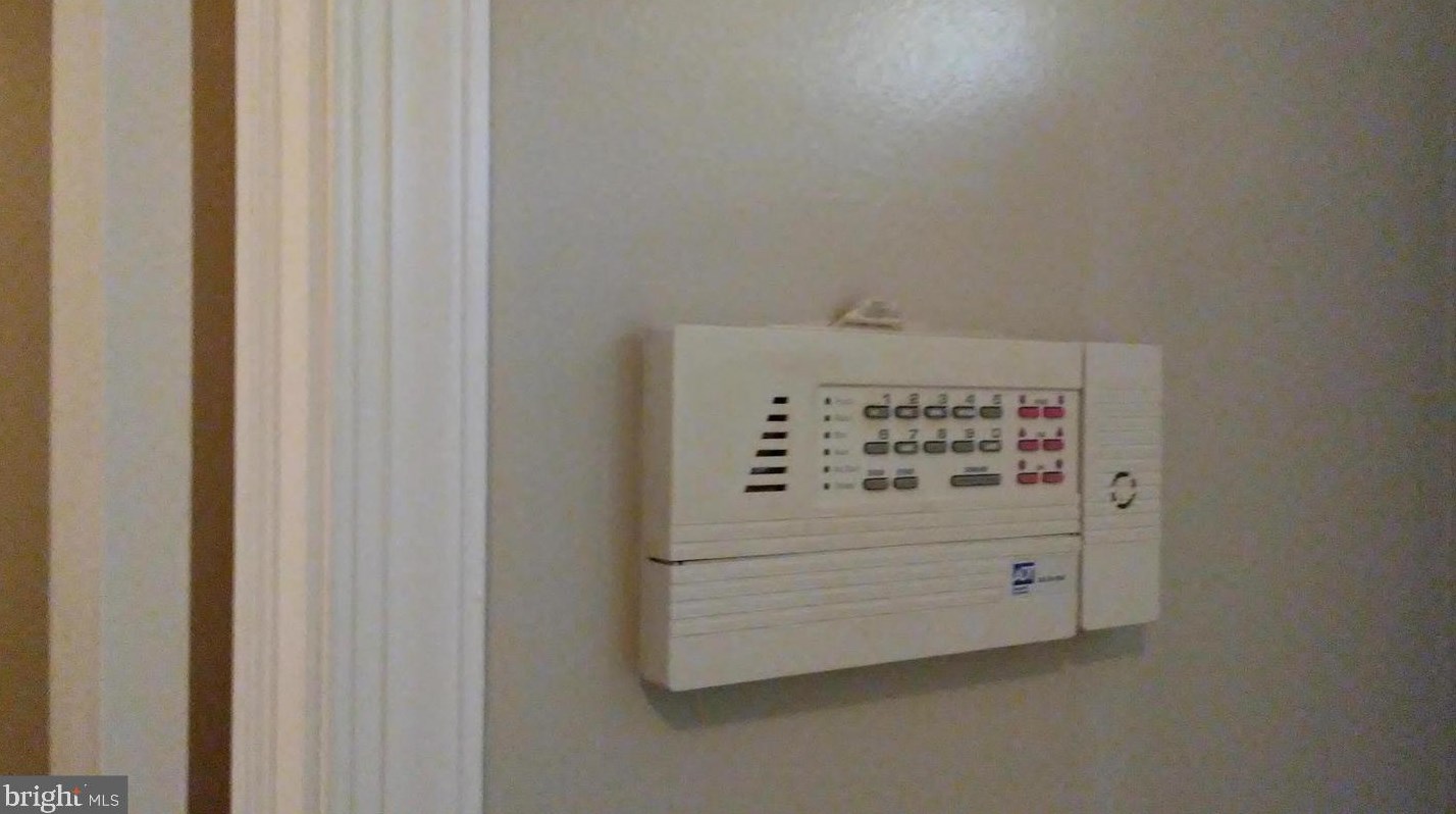 22 Wade Ct, Gaithersburg MD  20878-1055 exterior