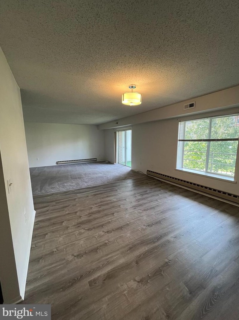 15100 Glade Dr #11-2d, Silver Spring, MD 20906