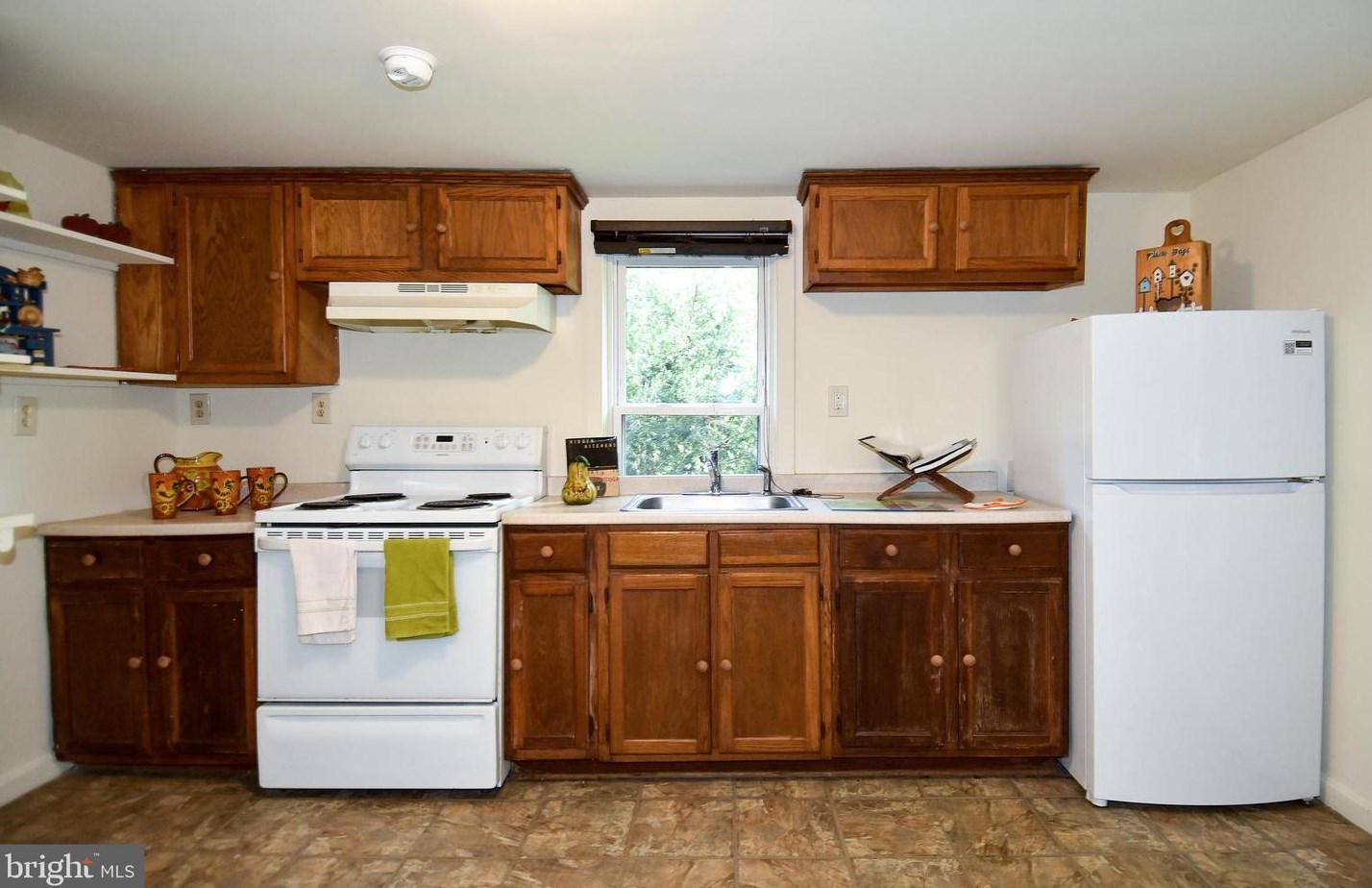 7520 Hawkins Creamery Rd, Gaithersburg MD 20882-3512 exterior