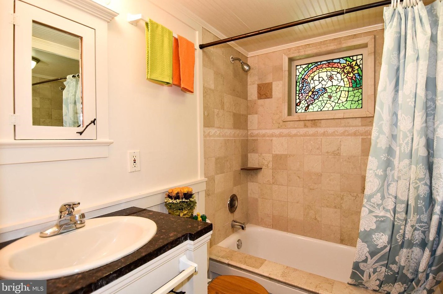 7520 Hawkins Creamery Rd, Gaithersburg MD 20882-3512 exterior