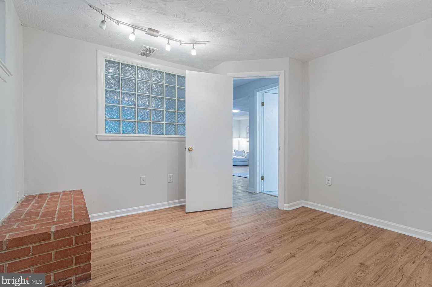 13620 Wendover Rd, Silver Spring MD 20904-1142 exterior