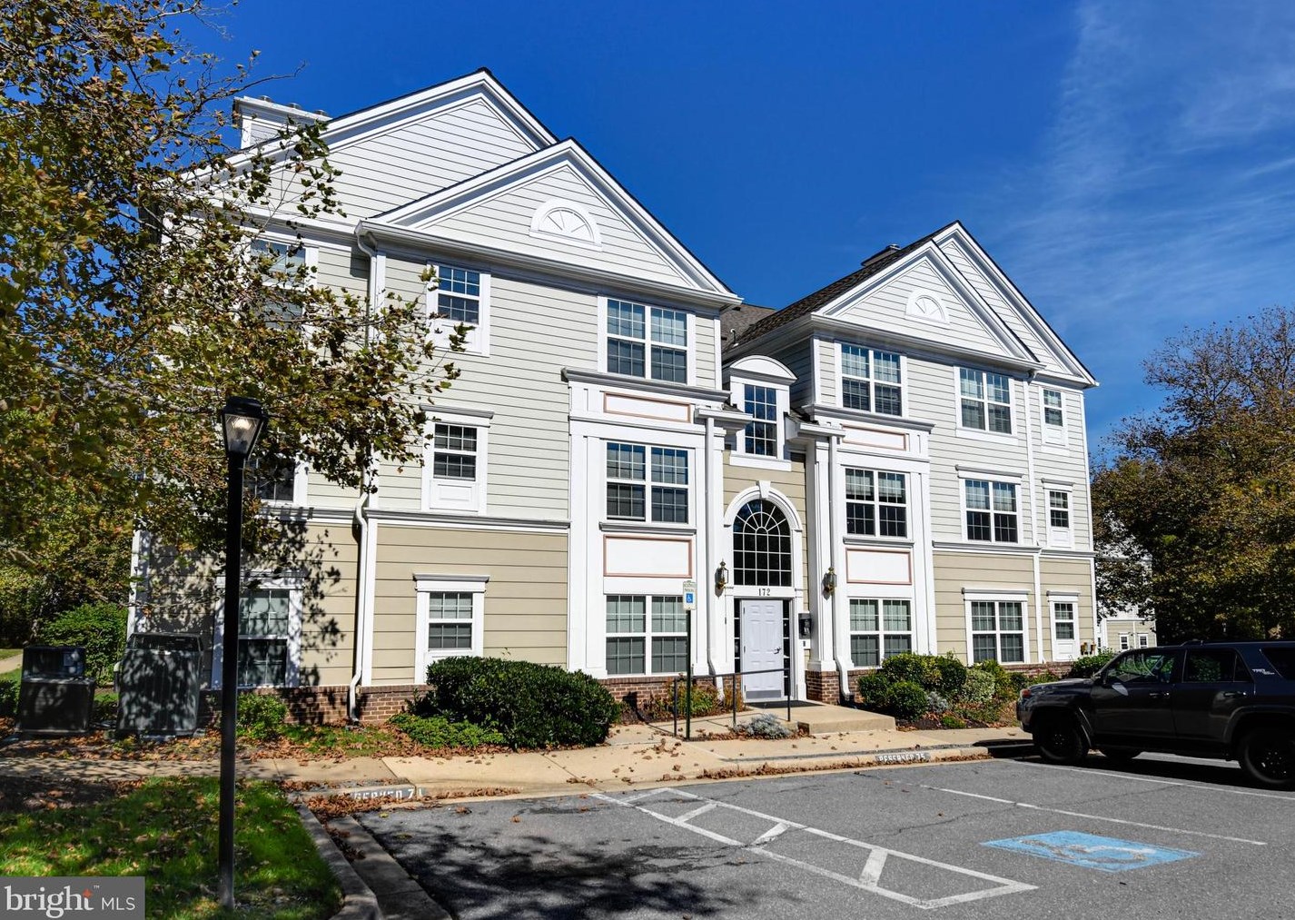 172 Kendrick Pl, Gaithersburg, MD 20878-5659