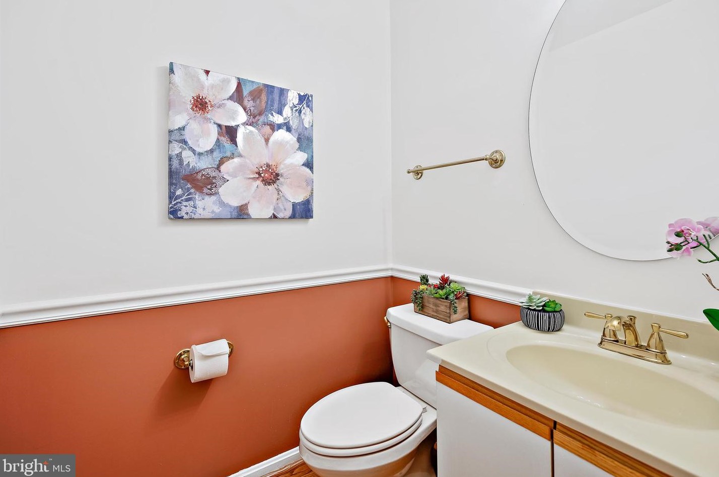 8465 Meadow Green Way, Gaithersburg MD  20877-3728 exterior