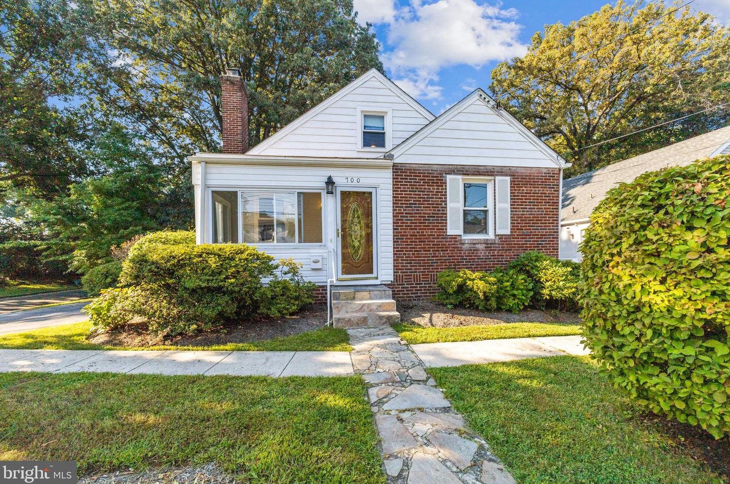 700 Forest Glen Rd, Silver Spring, MD 20901