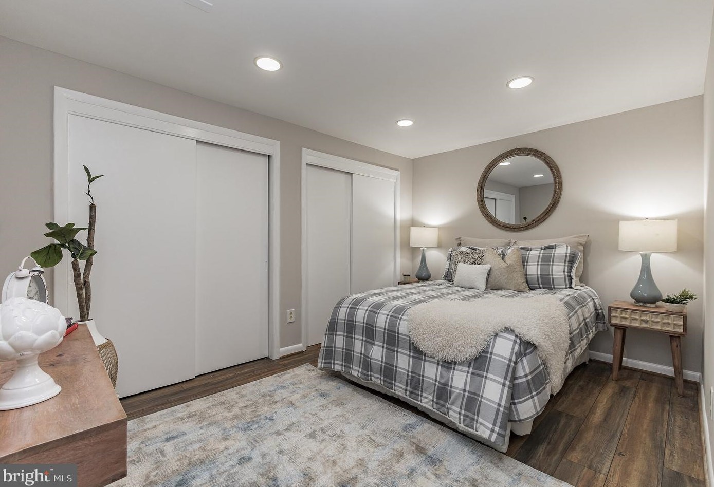 9830 Dairyton Ct, Gaithersburg MD 20886-1102 exterior