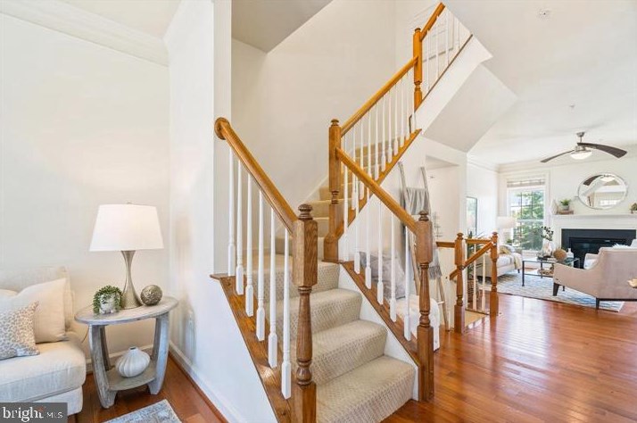 121 Autumn View Dr, Gaithersburg MD  20878-7818 exterior