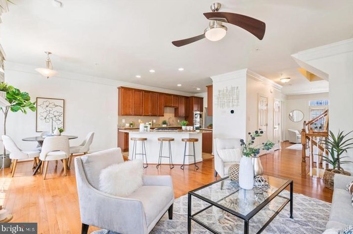 121 Autumn View Dr, Gaithersburg MD  20878-7818 exterior