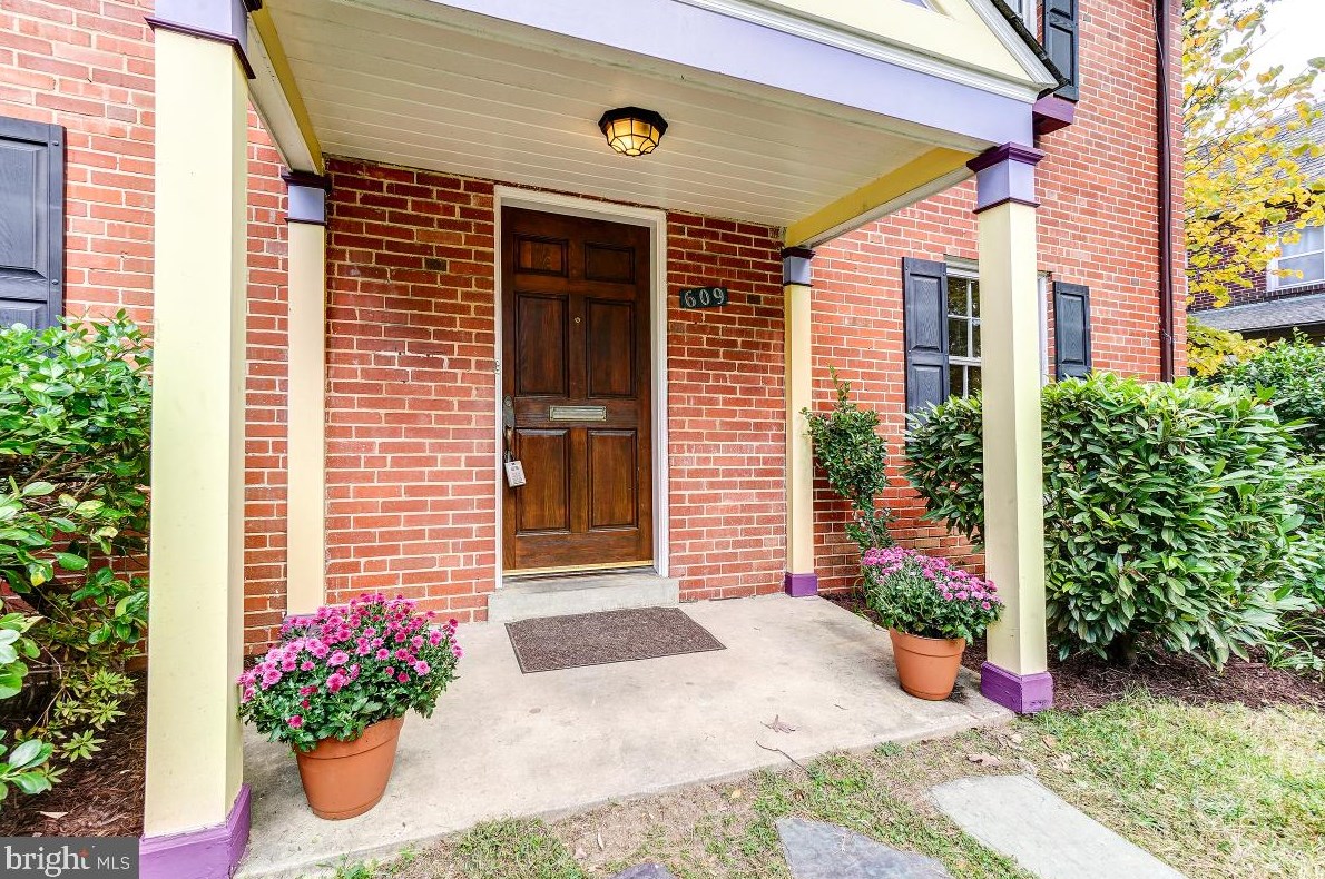 609 Philadelphia Ave, Silver Spring, MD 20912