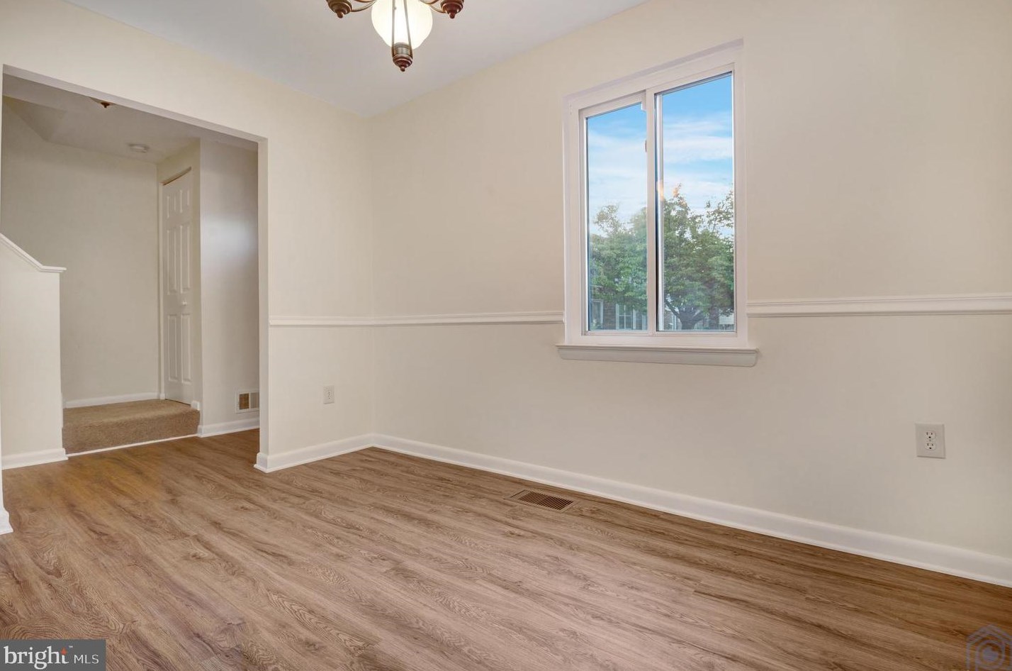 986 Side Dr, Gaithersburg, MD 20878-3140