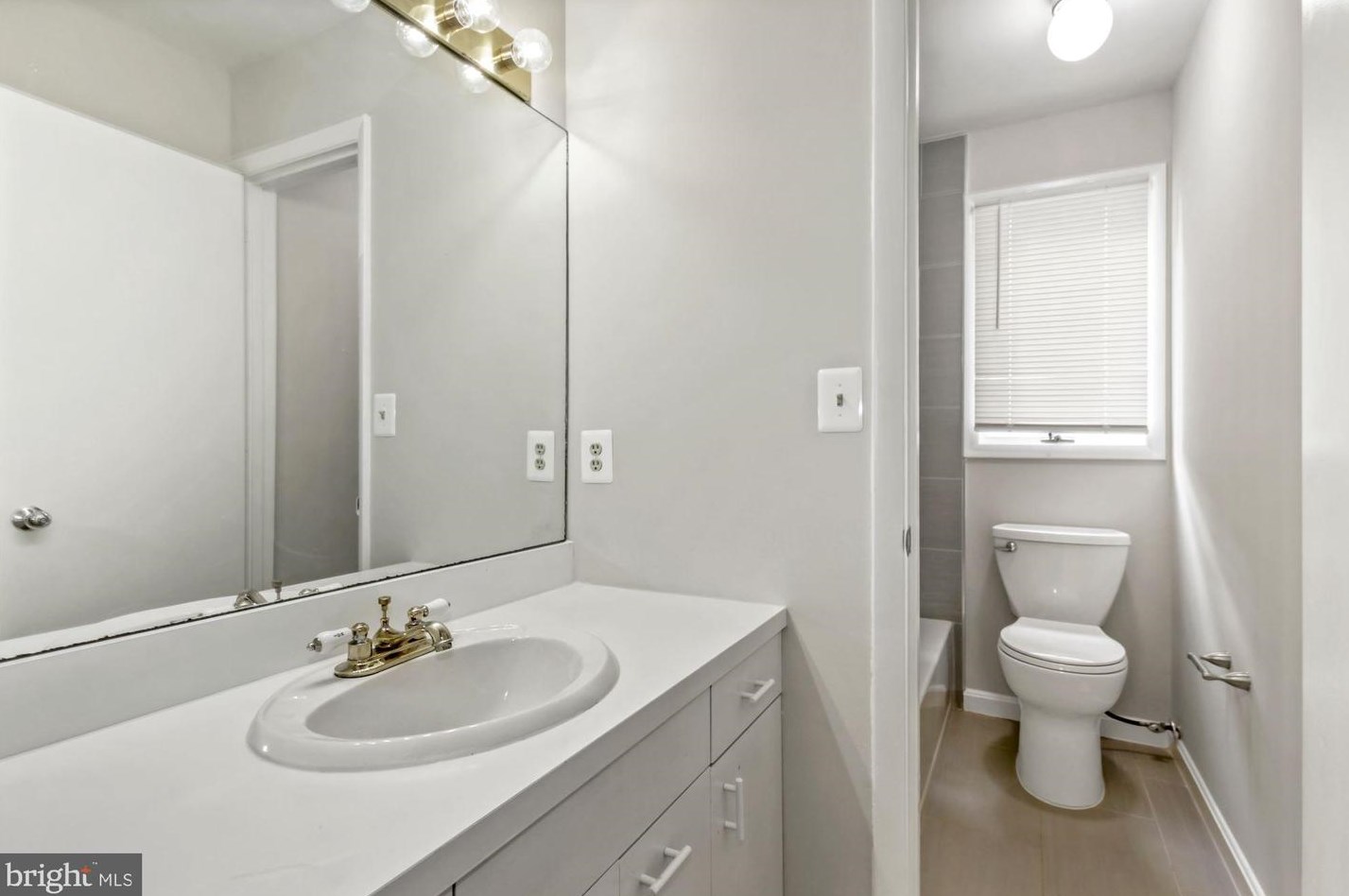 6203 Winston Dr, Bethesda MD  20817-5817 exterior